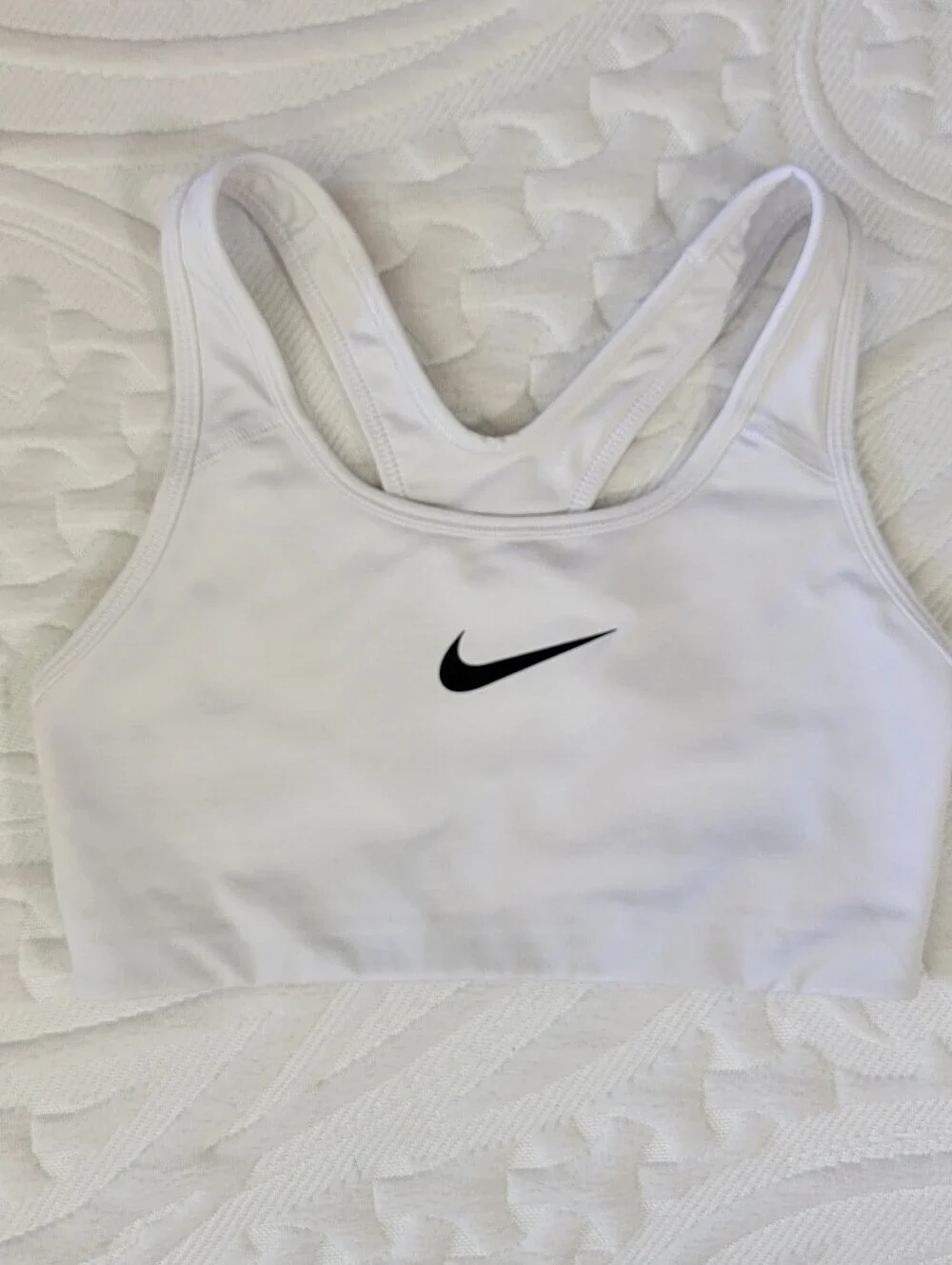 Nike Dri-Fit Sports Bra Small Logo White Racerback womens lightly lined wireless
